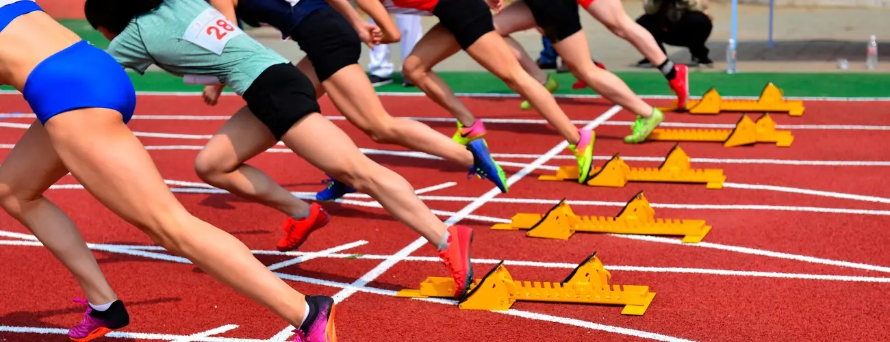 Co jíst před závodem? Ideální strava před během, během a po doběhu